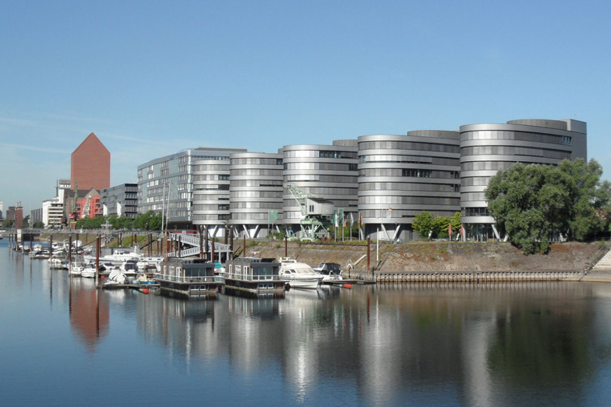 bild von Duisburg nahe axtwerf location axezone